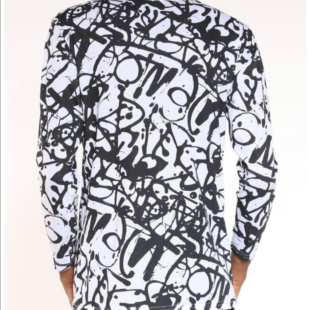 New Hustle Graffiti long sleeve 🔥